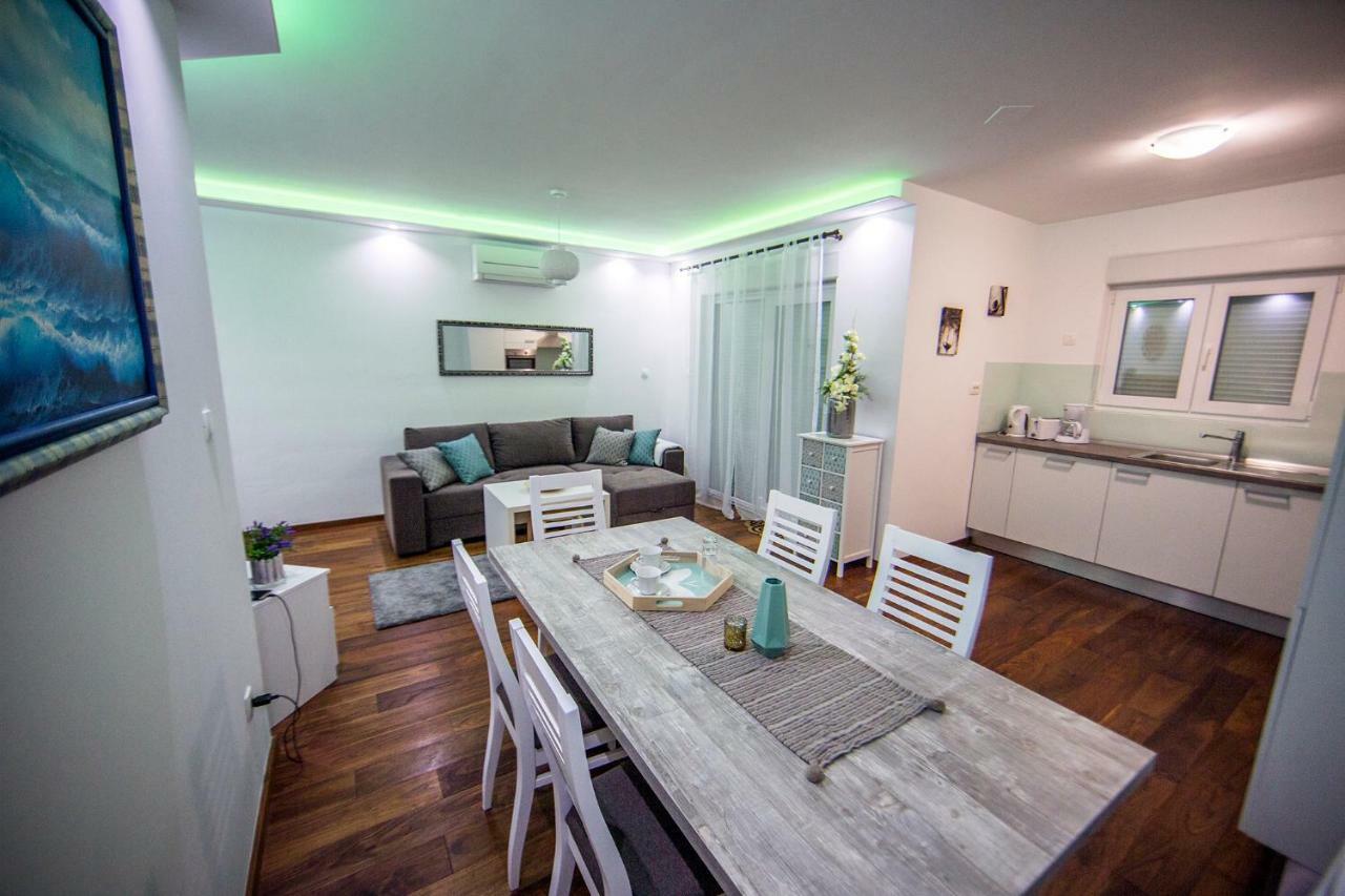 Apartment'S Tea & Nevio Split Exterior photo