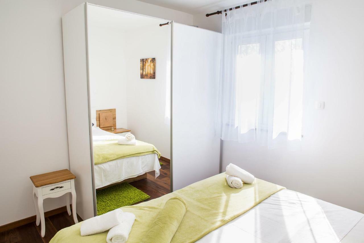 Apartment'S Tea & Nevio Split Exterior photo